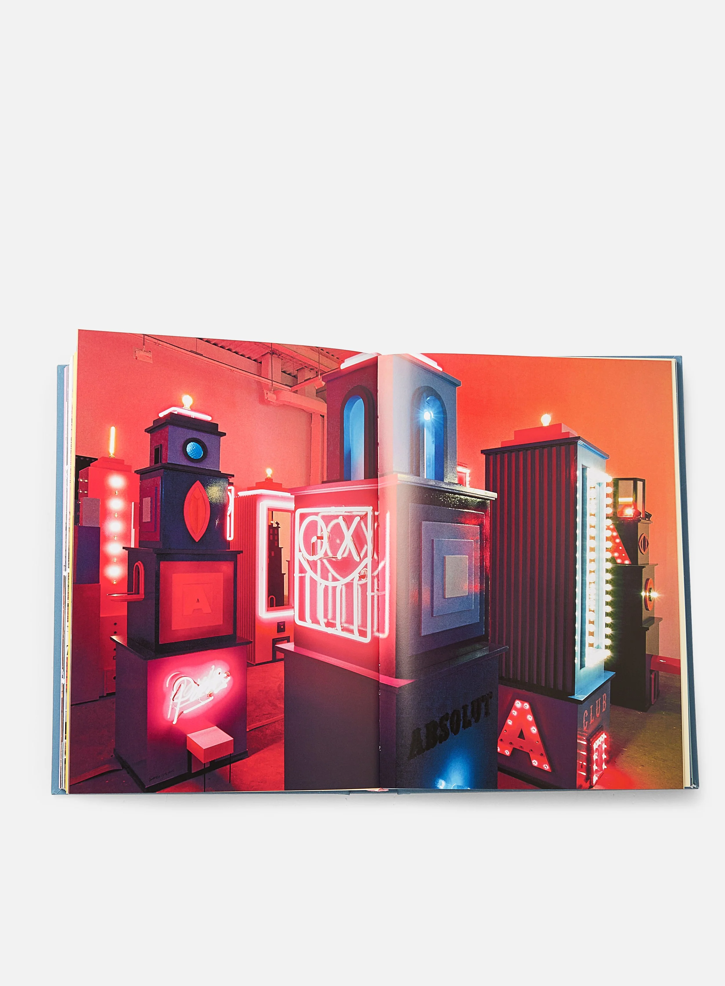 Rizzoli New York André Saraiva: a Graffiti Life, Blue Gray - Image 4